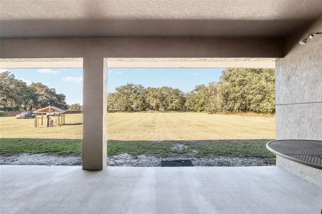 20536 NW 20th Terrace Brooker FL 32622