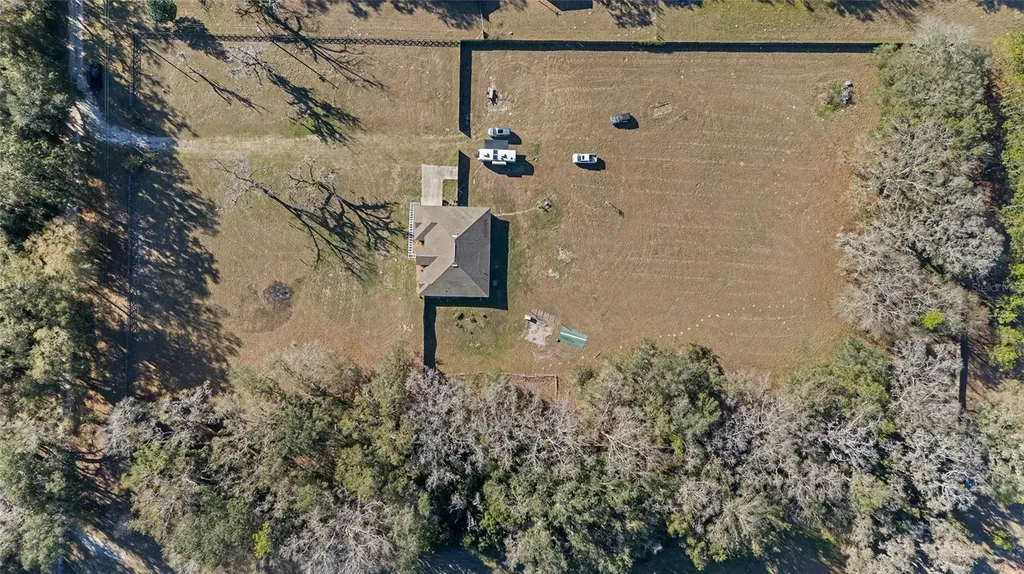 20536 NW 20th Terrace Brooker FL 32622