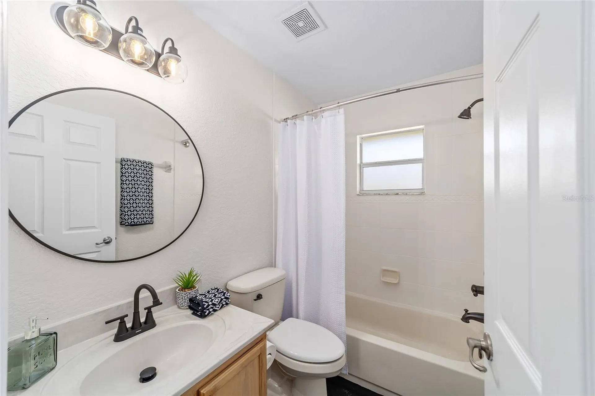 20536 NW 20th Terrace Brooker FL 32622