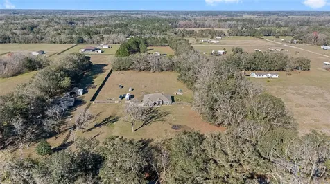 20536 NW 20th Terrace Brooker FL 32622