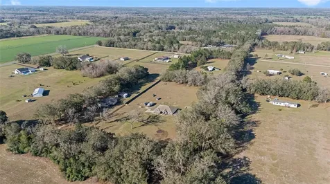 20536 NW 20th Terrace Brooker FL 32622
