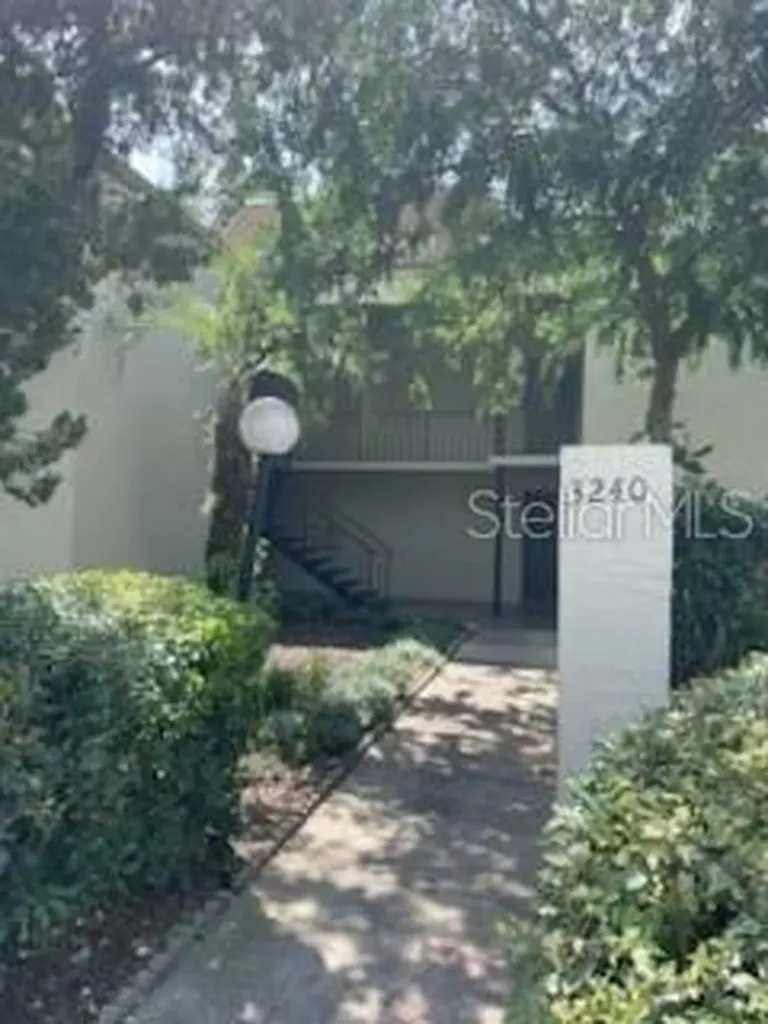 3240 S Semoran Boulevard Orlando FL 32822