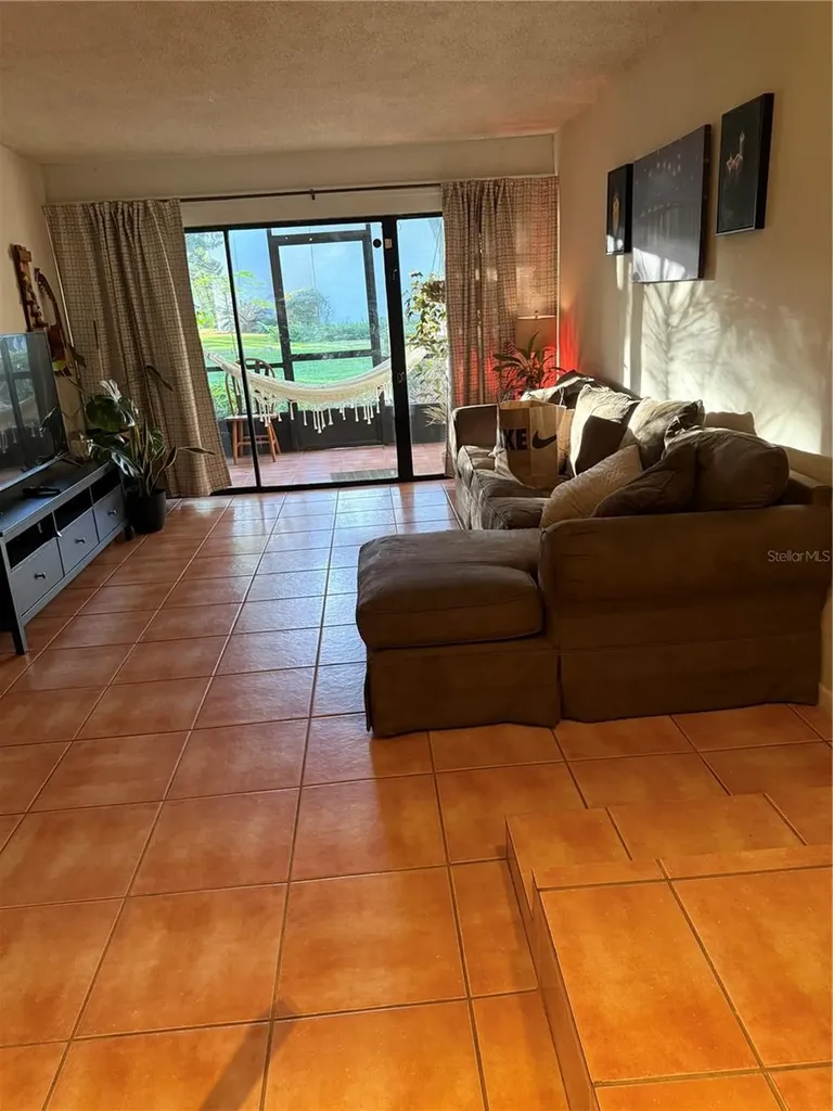 3240 S Semoran Boulevard Orlando FL 32822