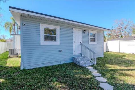 7015 N Dakota Avenue Tampa FL 33604