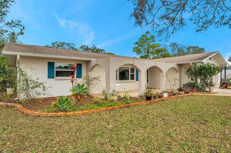 9520 Portside Drive Seminole FL 33776