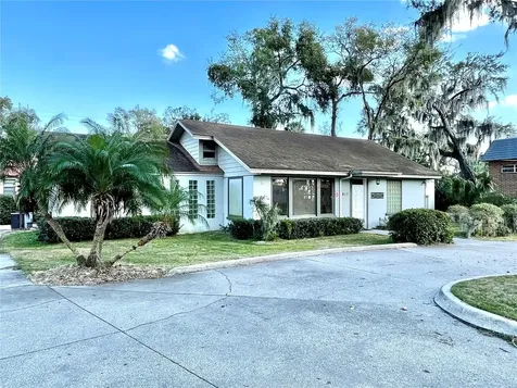 633 N Bay Street Eustis FL 32726