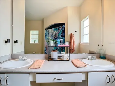 114 Vista Verdi Circle Lake Mary FL 32746