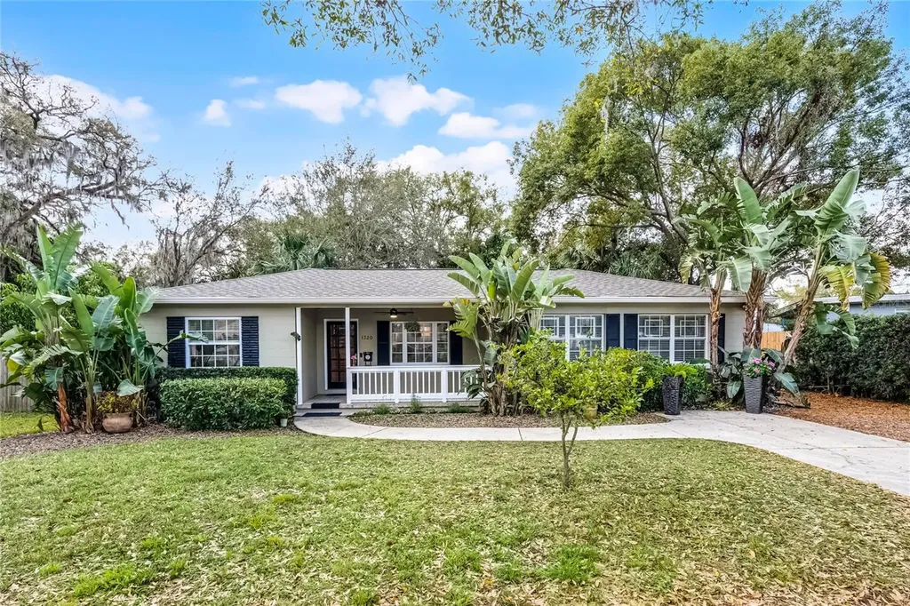 1320 Golfview Street Orlando FL 32804
