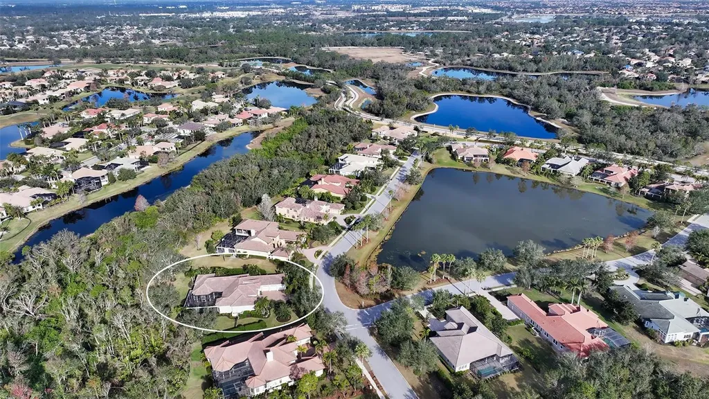 7028 Lacantera Circle Lakewood Ranch FL 34202