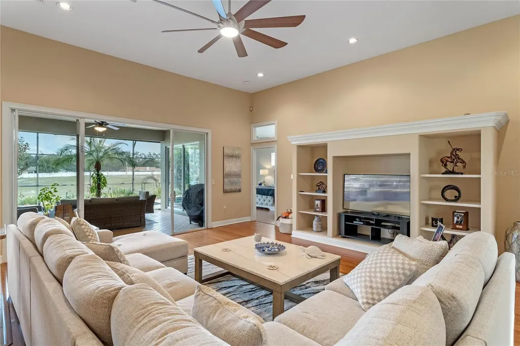 3569 Bellington Drive Orlando FL 32835