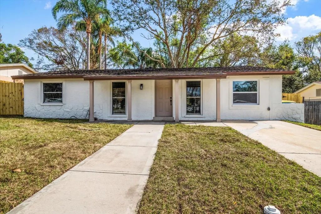 1125 Fairwood Avenue Clearwater FL 33759
