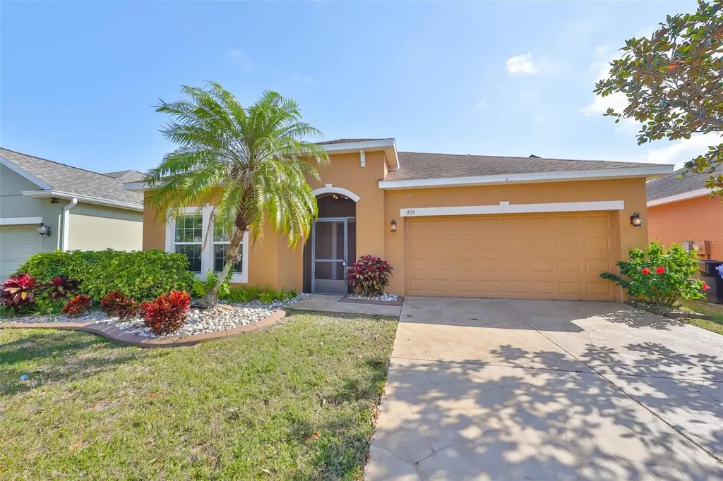 715 Parker Den Drive Ruskin FL 33570
