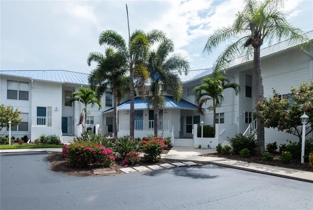 831 Audubon Drive Bradenton FL 34209