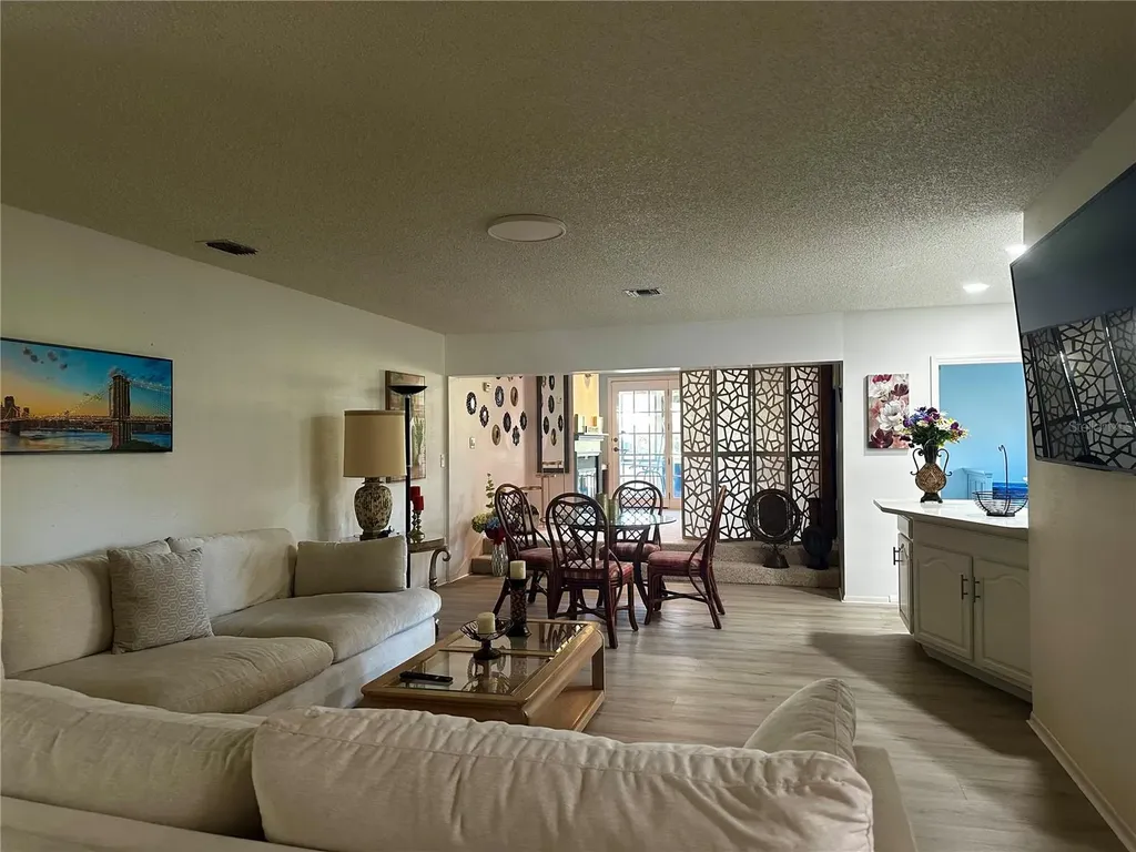 5144 Pine Tree Lane Wesley Chapel FL 33543