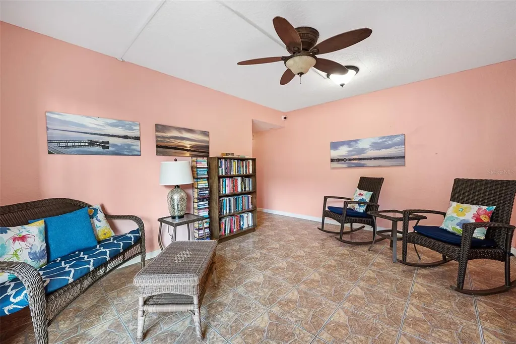 2711 N Halifax Avenue Daytona Beach FL 32118