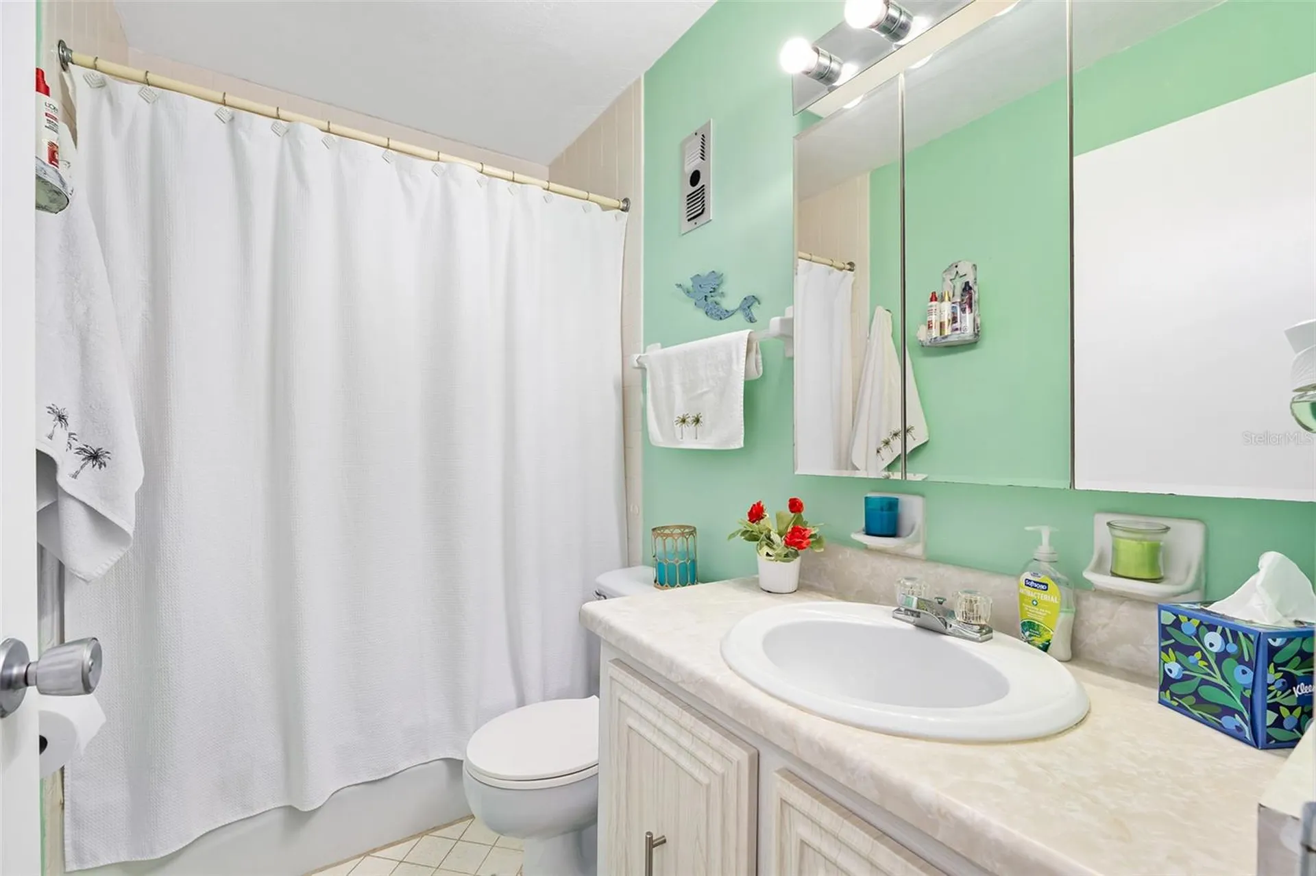 2711 N Halifax Avenue Daytona Beach FL 32118