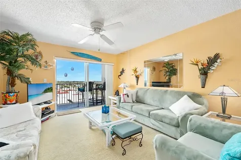 2711 N Halifax Avenue Daytona Beach FL 32118