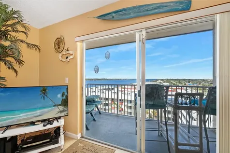 2711 N Halifax Avenue Daytona Beach FL 32118