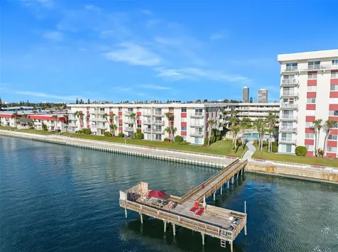 2711 N Halifax Avenue Daytona Beach FL 32118