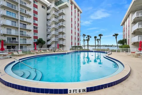 2711 N Halifax Avenue Daytona Beach FL 32118