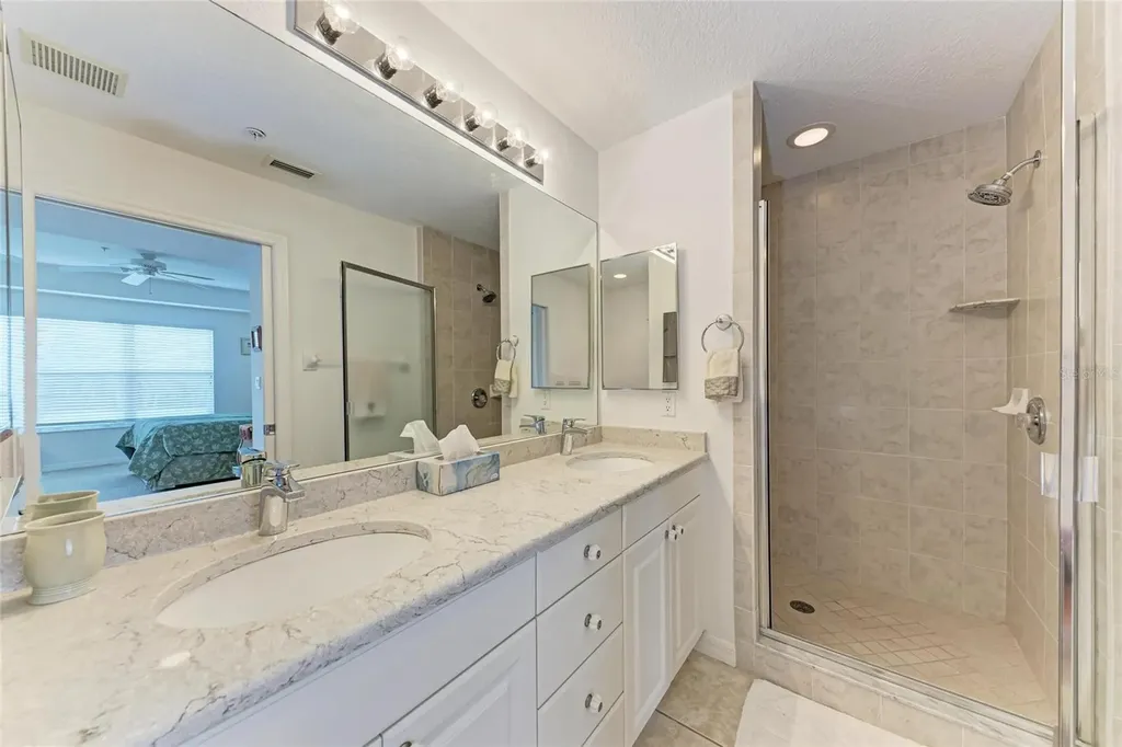6326 Grand Oak Circle Bradenton FL 34203