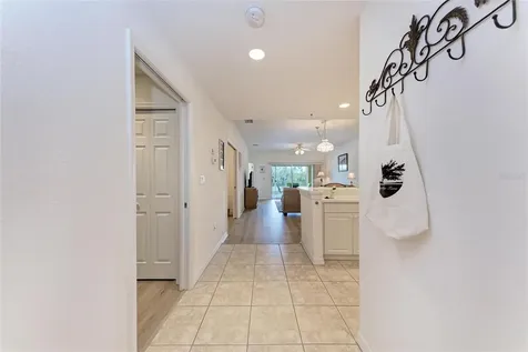 6326 Grand Oak Circle Bradenton FL 34203
