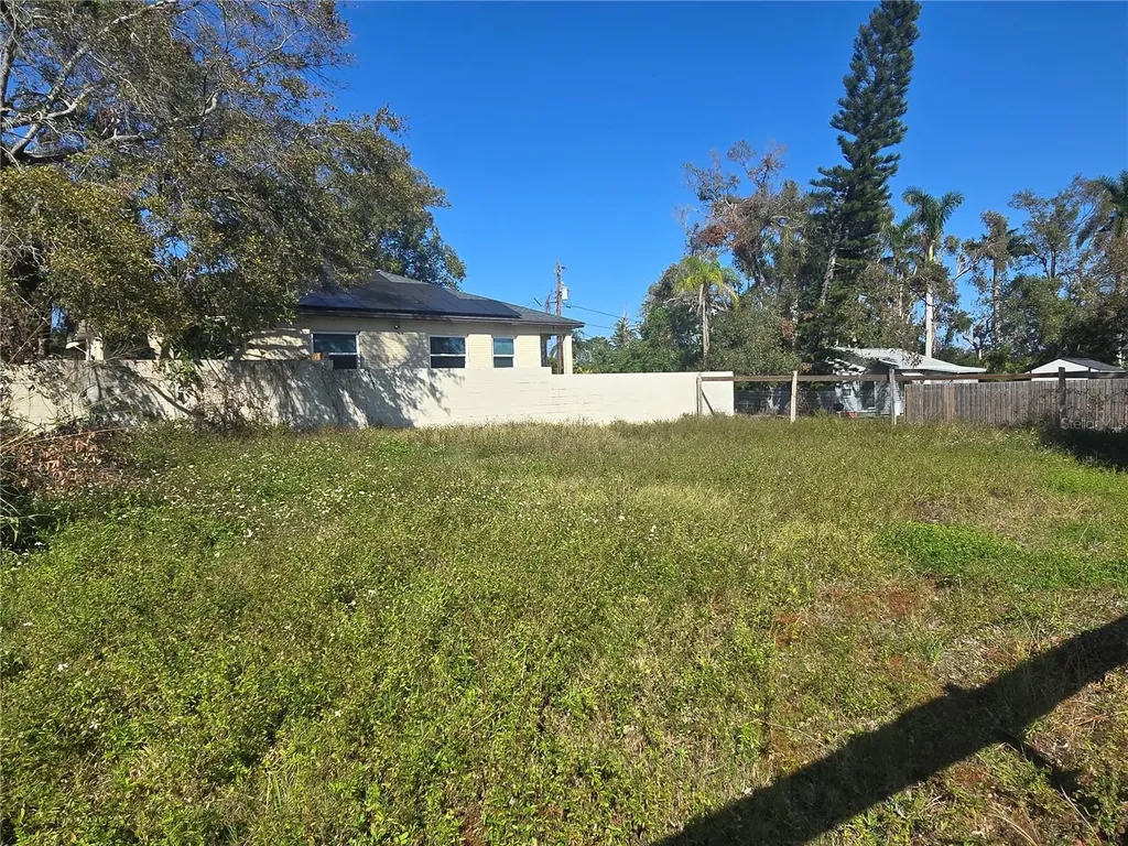 1756 Drive Martin Luther King Jr Street S St Petersburg FL 33705