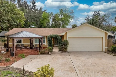 22 Sweetwater Creek Circle Oviedo FL 32765