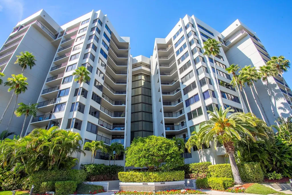 1600 Gulf Boulevard Clearwater Beach FL 33767