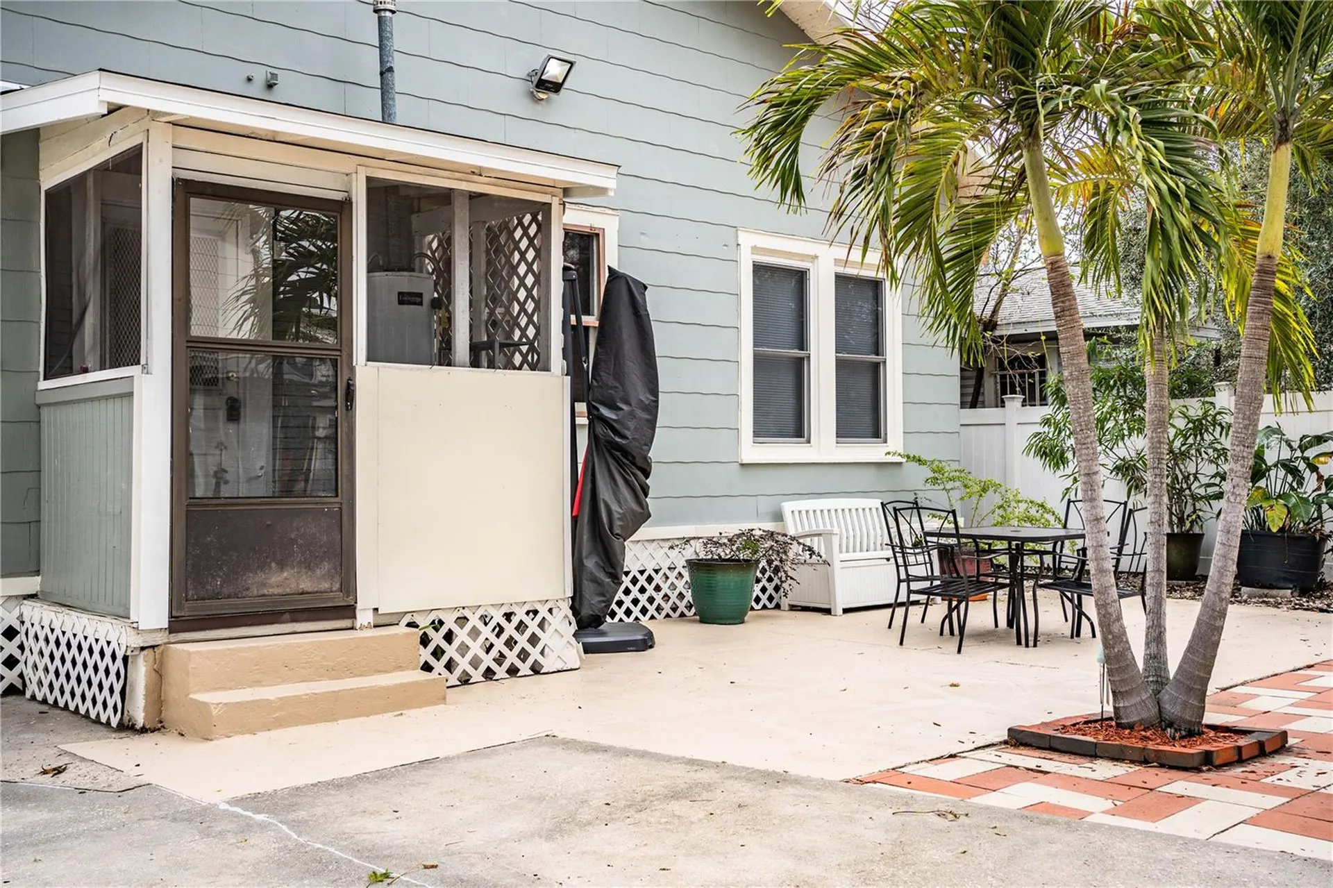 1919 W North A Street Tampa FL 33606