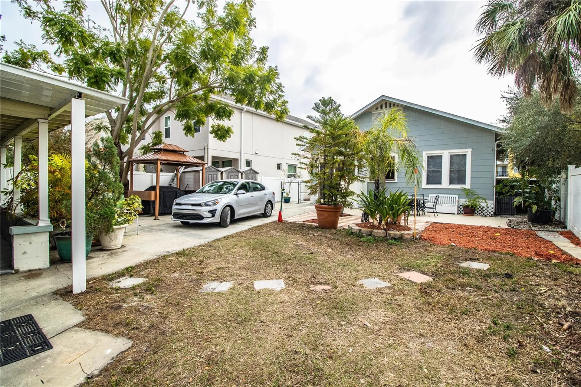 1919 W North A Street Tampa FL 33606