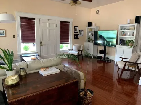 1919 W North A Street Tampa FL 33606