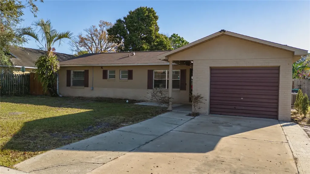 5445 Marvell Avenue Orlando FL 32839