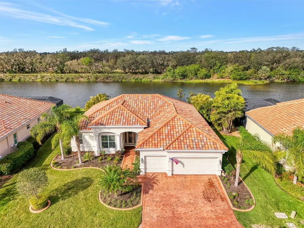 8290 Barton Farms Boulevard Sarasota FL 34240