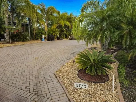 6770 Amanda Vista Circle Land O Lakes FL 34637