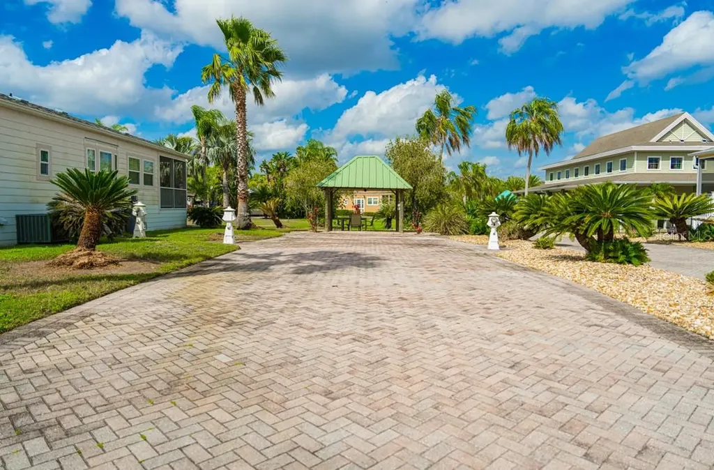 6948 Amanda Vista Circle Land O Lakes FL 34637