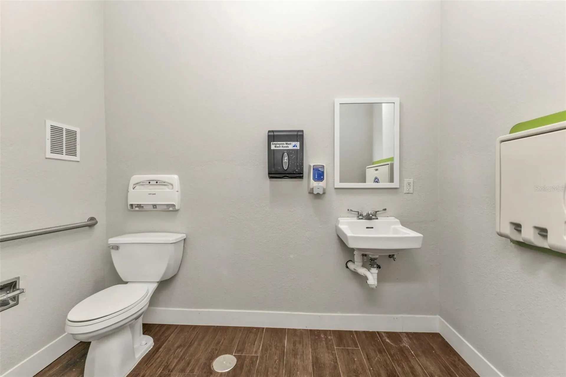 2484 Caring Way Port Charlotte FL 33952