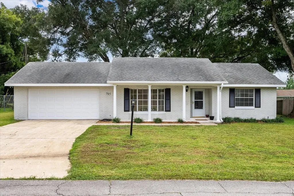 795 Elwood Street Deltona FL 32725