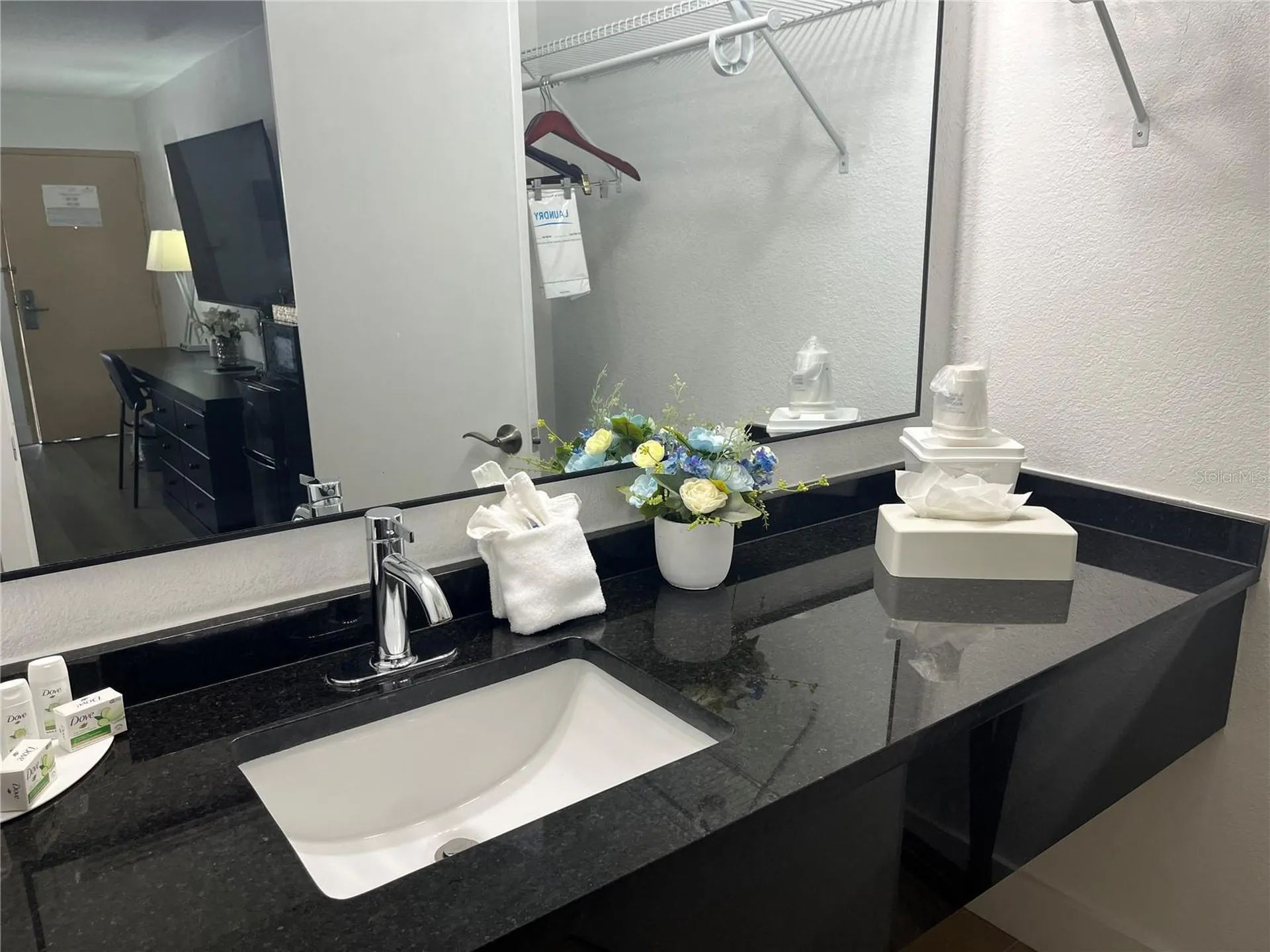 7150 N Tamiami Trail Sarasota FL 34243