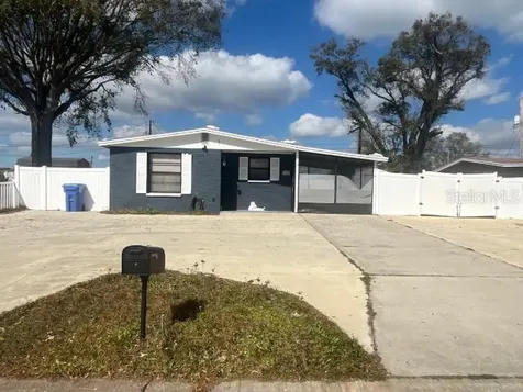 4521 W Knox Street Tampa FL 33614