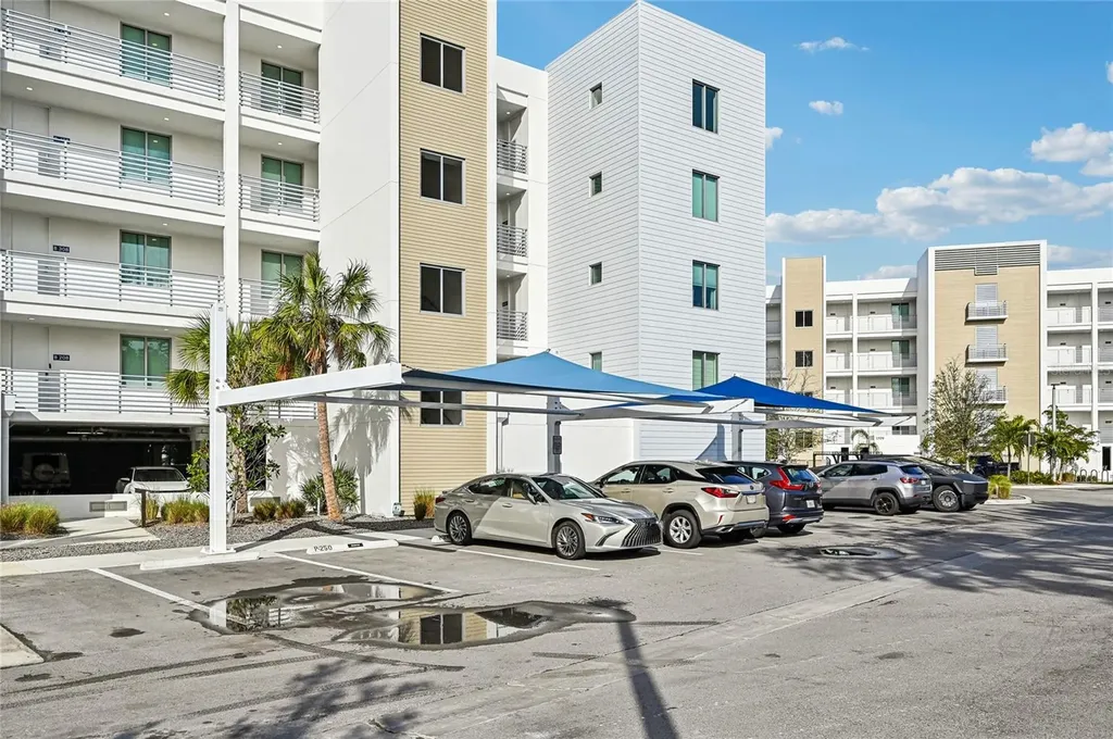 1703 N Tamiami Trail Sarasota FL 34234