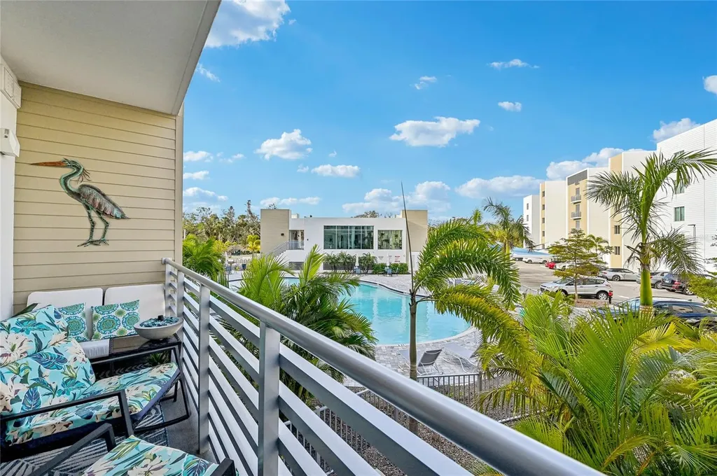 1703 N Tamiami Trail Sarasota FL 34234