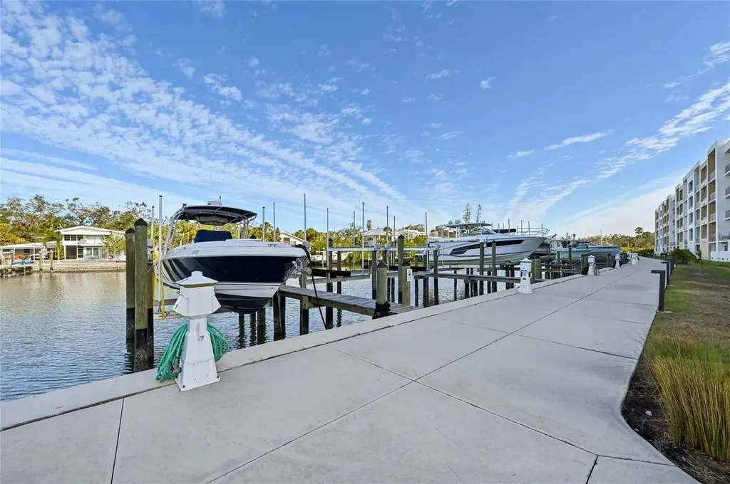 1703 N Tamiami Trail Sarasota FL 34234