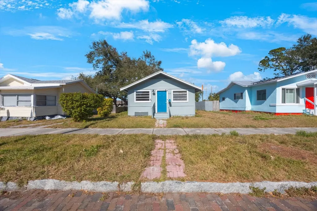 4135 4th Avenue N St Petersburg FL 33713