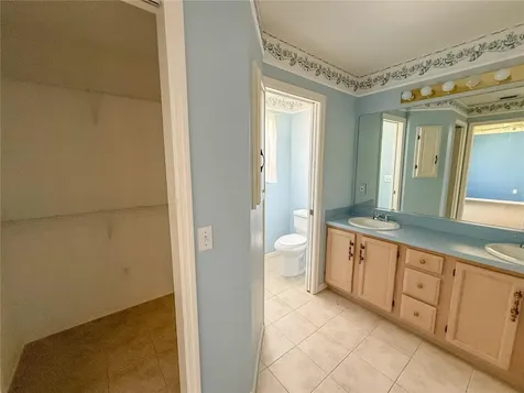 2707 Privada Drive The Villages FL 32162