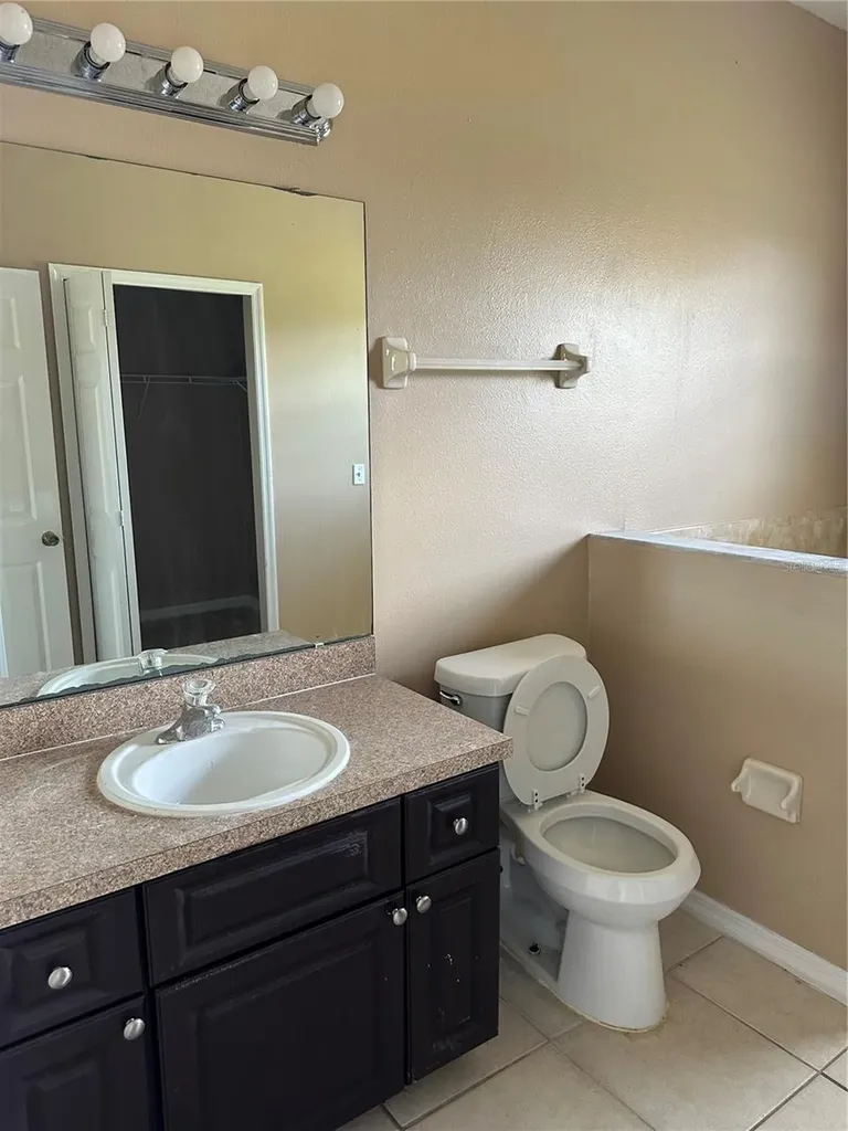 975 Gascony Court Kissimmee FL 34759