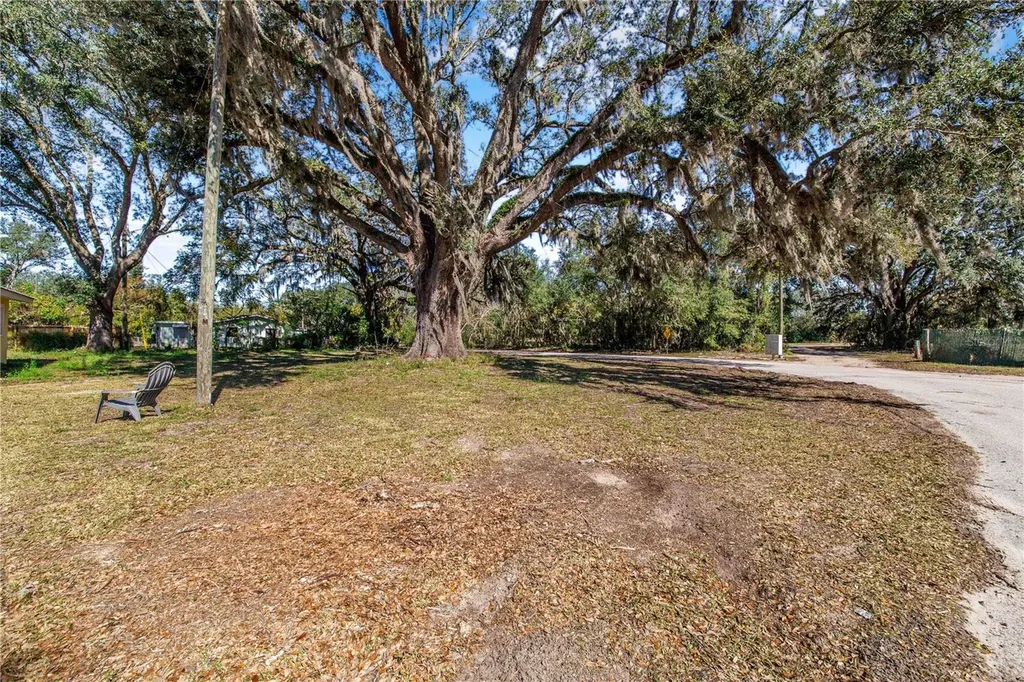 Fouse Avenue Dundee FL 33838