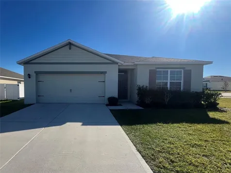 617 Finn Avenue Auburndale FL 33823