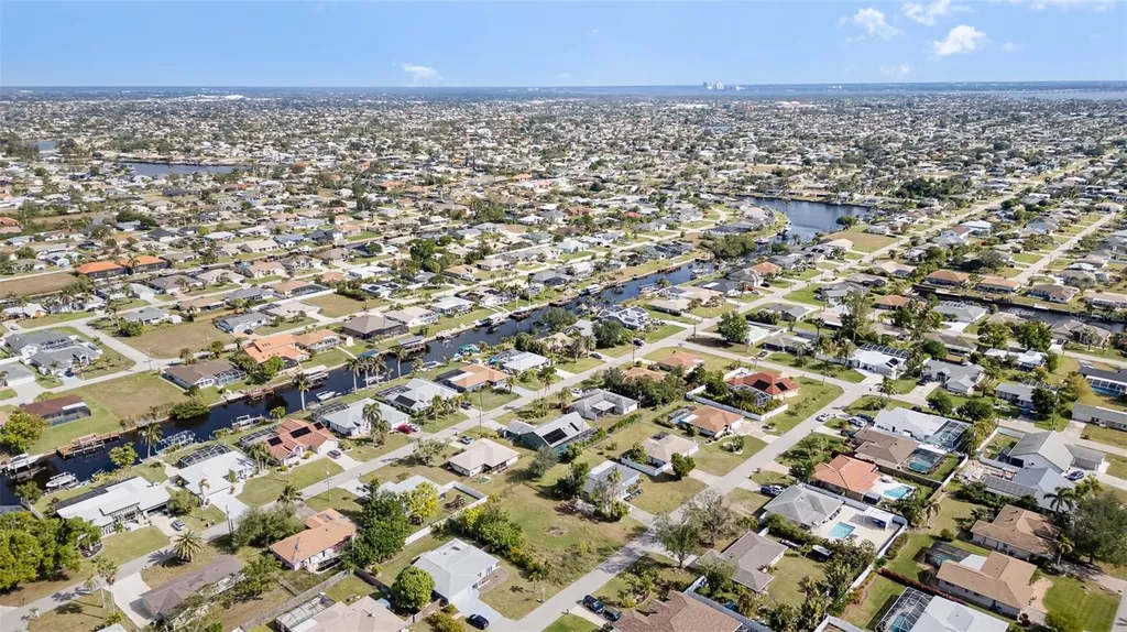 317 SE 32nd Terrace Cape Coral FL 33904