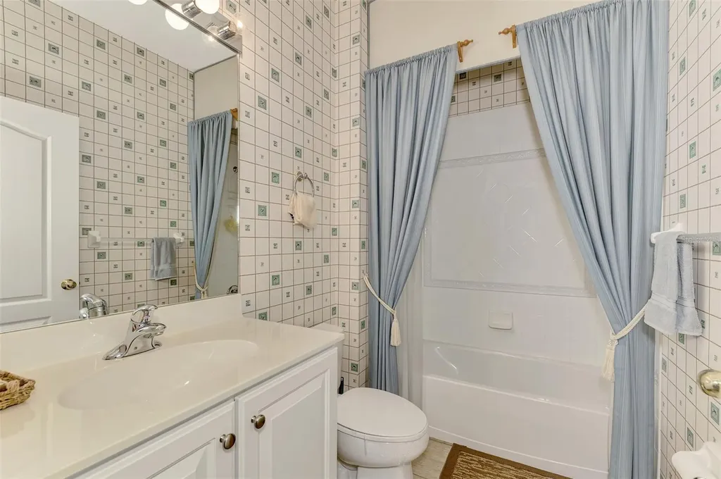 4259 Whispering Oaks Drive North Port FL 34287